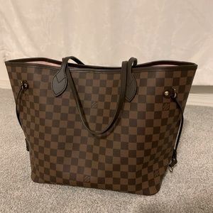 Louis Vuitton Neverfull MM handbag